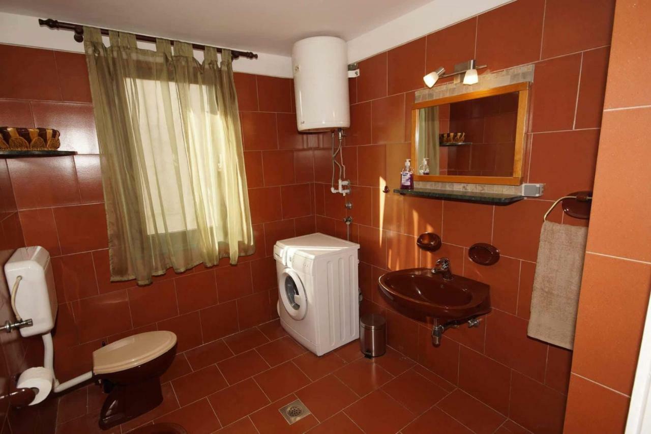 Апартаменти Apartman Eric Пула Екстер'єр фото